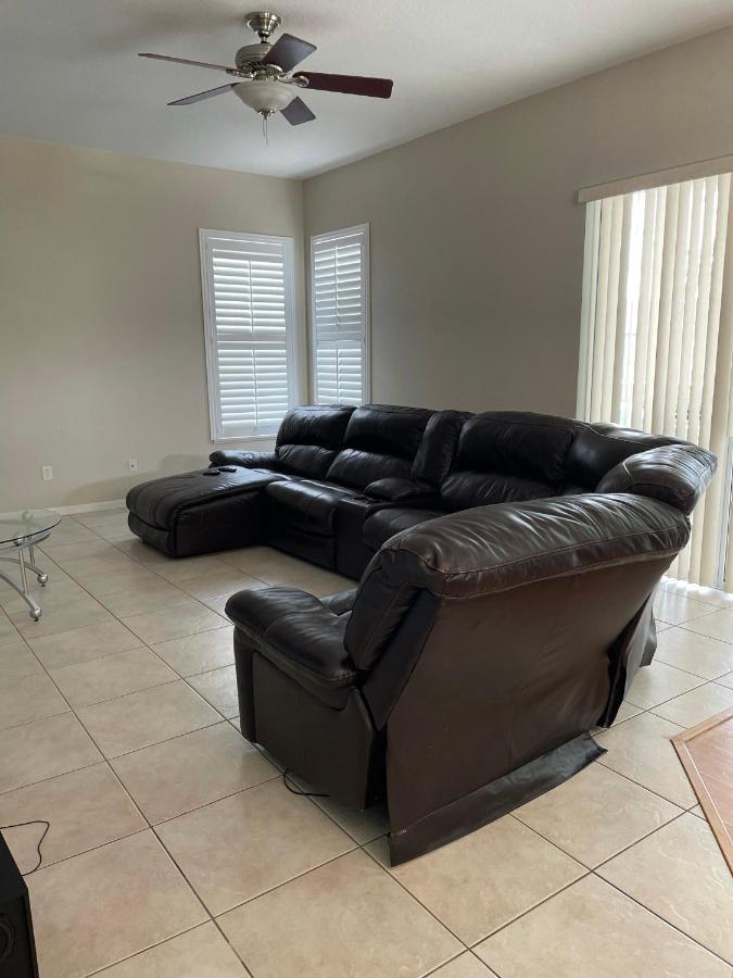 Вилла The Wetspot Entertainment Port St. Lucie Экстерьер фото